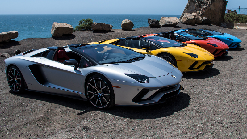 Illustration for article titled The $460,000 740 HP Lamborghini Aventador S Is Barely A Car